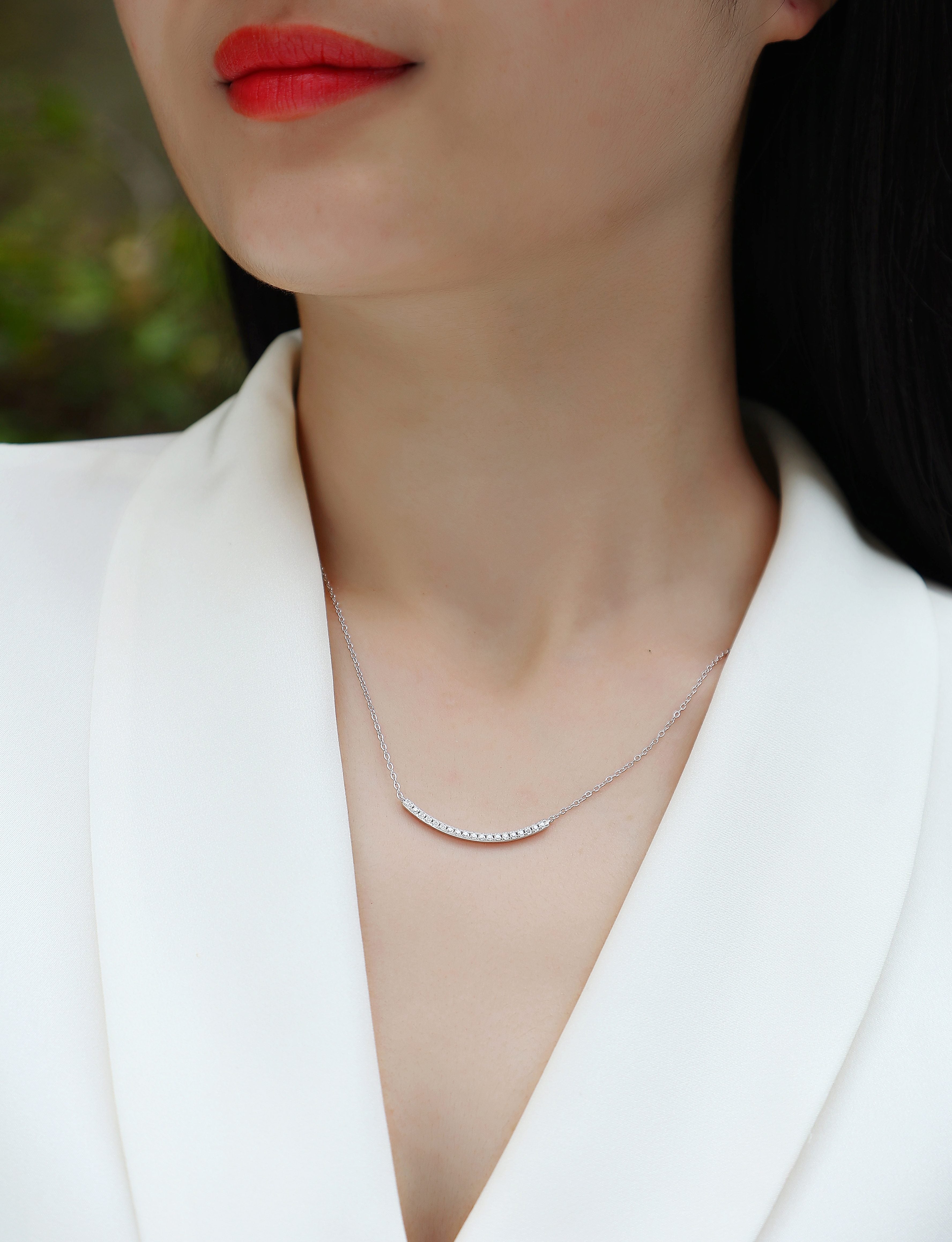 Joy - A Fashionable And Luxurious Diamond Jewelry Pendant Set With Moissanite S925 Sterling Silver And Platinum Plating