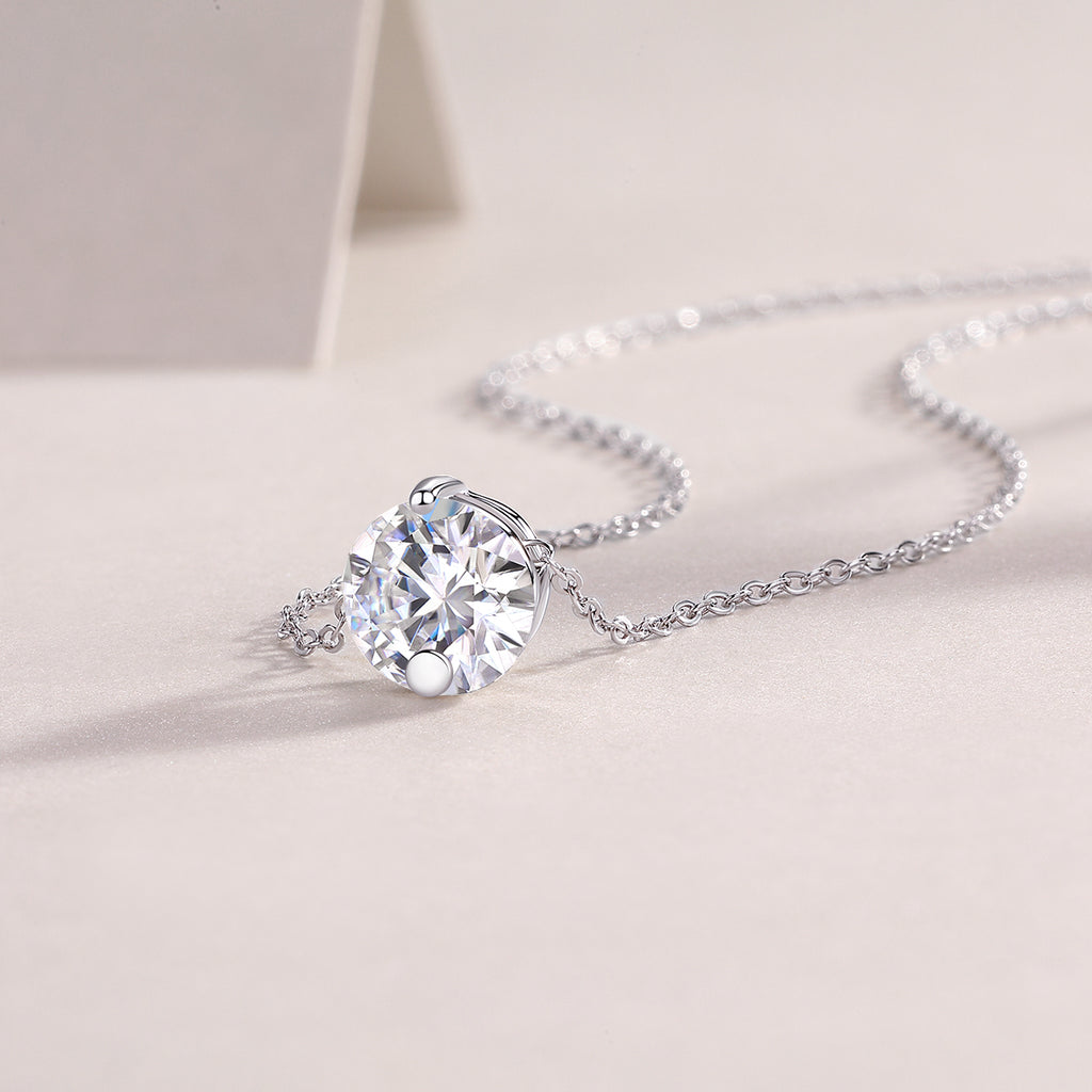 Simple Pleasure - A Fashionable And Luxurious Diamond Jewelry Pendant Set With 2-carat Moissanite S925 Sterling Silver And Platinum Plating