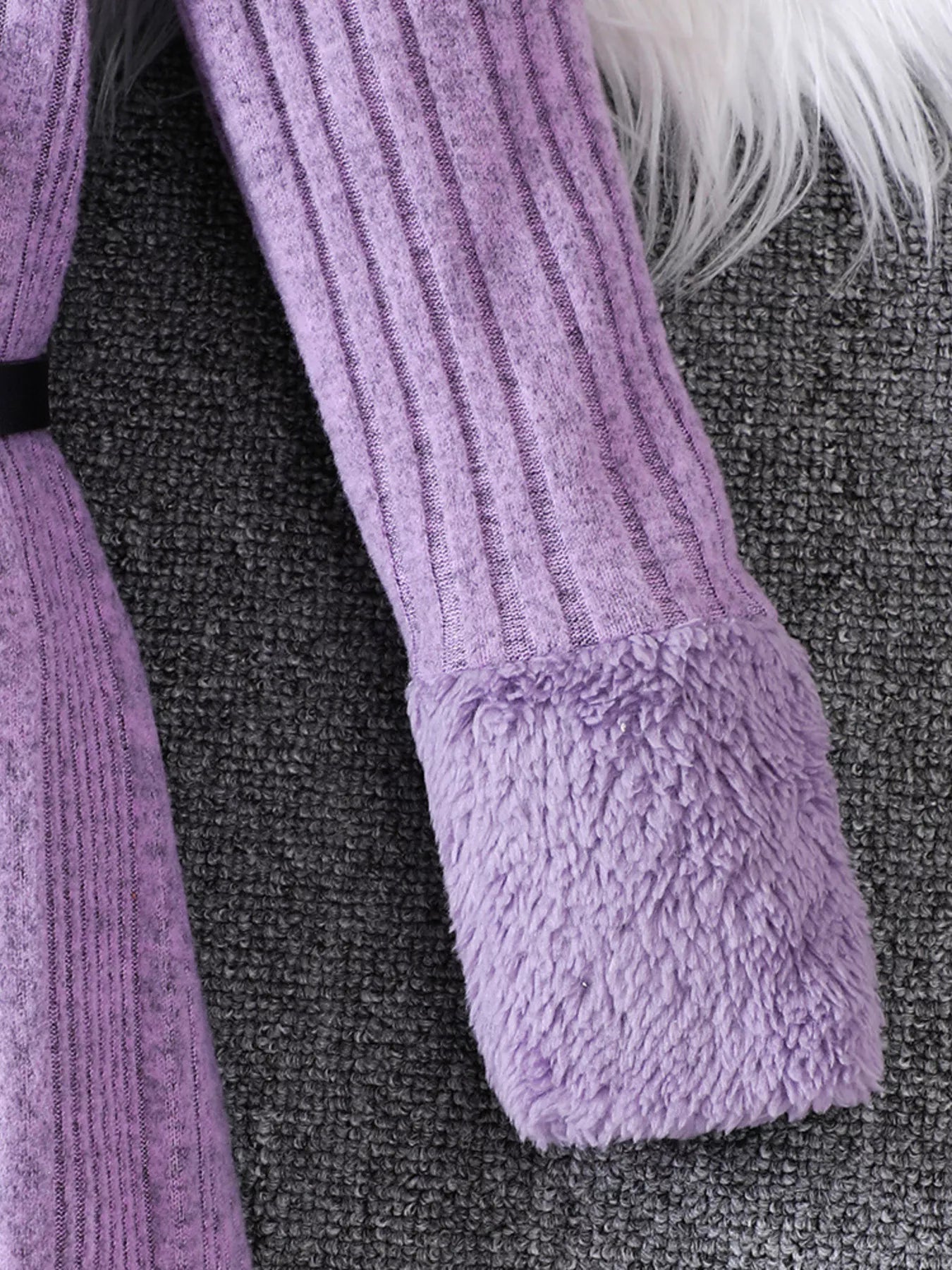 f43567cf59234514964c24e4935a0263-Max-Origin